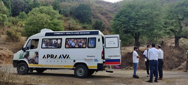 Health on the go with Mobile Healthcare Project